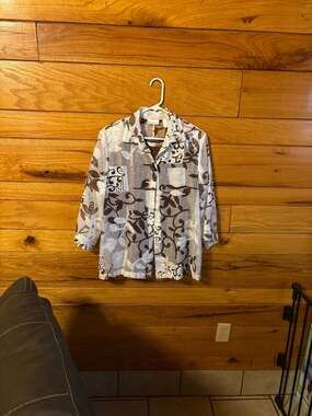 Draper's & Damon's Sheer Floral Button-Down Layering Top